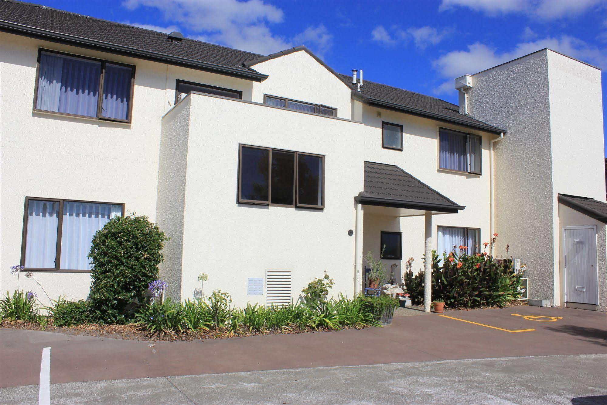Parkside Lodge Napier Exterior photo